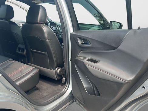 Used 2023 Chevrolet Equinox RS AWD/4WD image 37