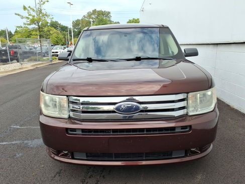 Used 2010 Ford Flex SE FWD image 2