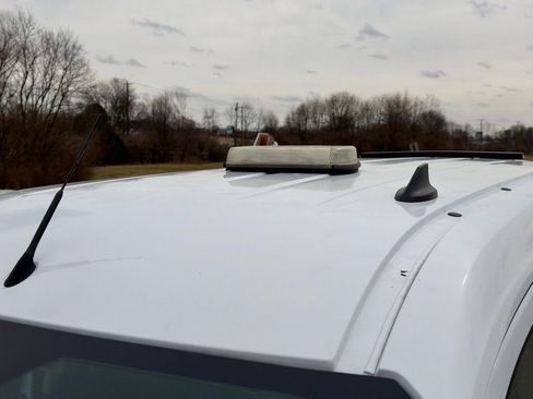 Used 2021 Ford Transit Connect XL image 38