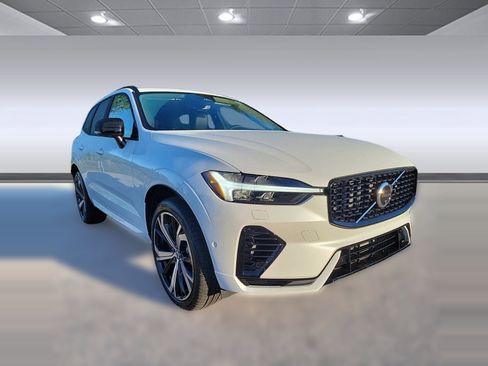 New 2024 Volvo XC60 T8 Ultimate w/ Protection Package Premier image 23