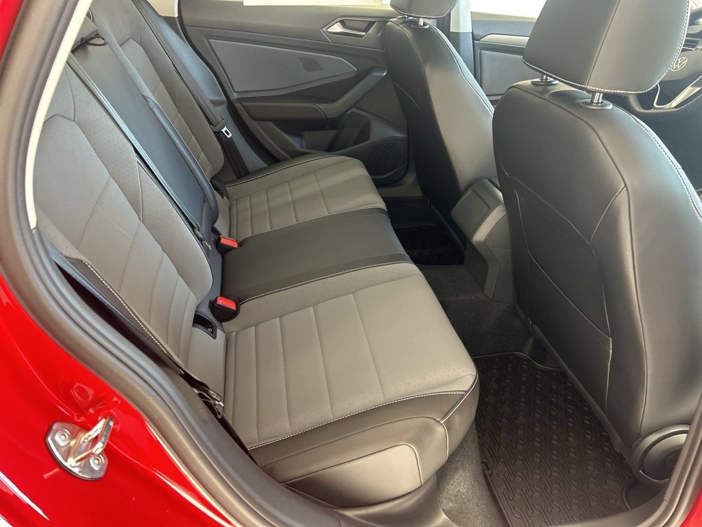 New 2026 Volkswagen Jetta SE FWD image 25