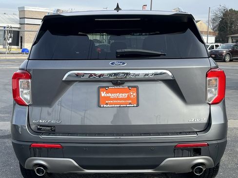 Used 2023 Ford Explorer Limited image 6