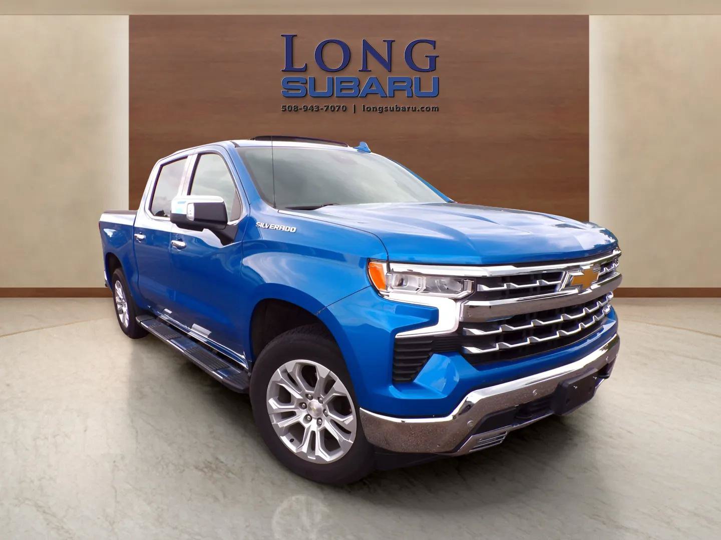 Used 2022 Chevrolet Silverado 1500 LTZ w/ LTZ Premium Package AWD/4WD image 6