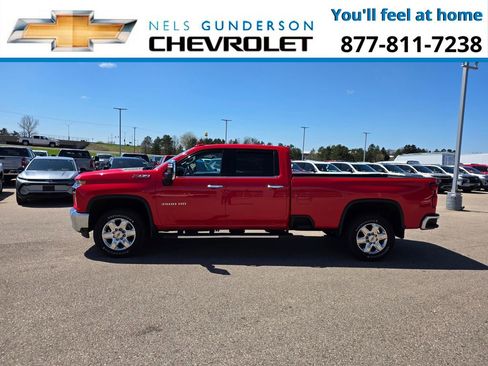 Used 2022 Chevrolet Silverado 3500 LTZ w/ LTZ Plus Package AWD/4WD image 4