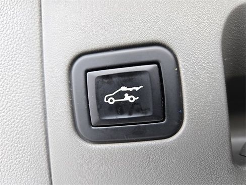 Certified 2022 Cadillac XT5 Premium Luxury image 25