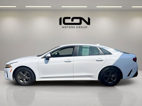 Used 2023 Kia K5 LXS image 2