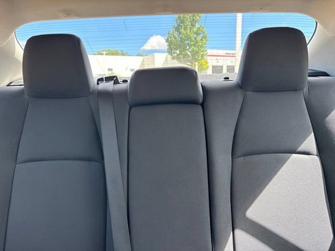 Used 2025 Toyota Corolla LE FWD image 18