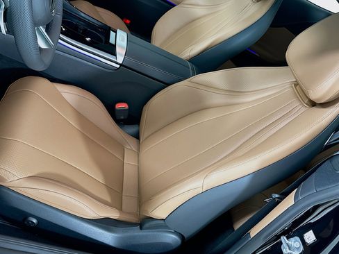 New 2026 Mercedes-Benz CLE 300 4MATIC Coupe image 21