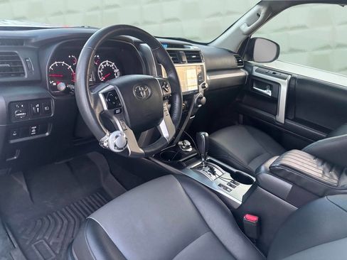 Used 2021 Toyota 4Runner SR5 Premium w/ Moonroof Package AWD/4WD image 11