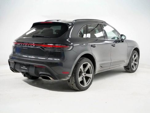 Used 2024 Porsche Macan image 10