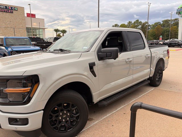 Used 2024 Ford F150 XLT w/ Equipment Group 302A MID RWD image 3