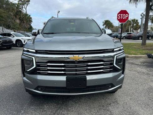 New 2026 Chevrolet Suburban Premier w/ Sun And Tow Package AWD/4WD image 3