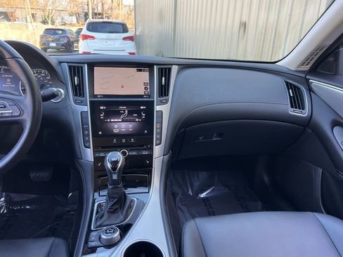 Used 2020 INFINITI Q50 Luxe w/ Essential Package (3.0T Luxe) image 14