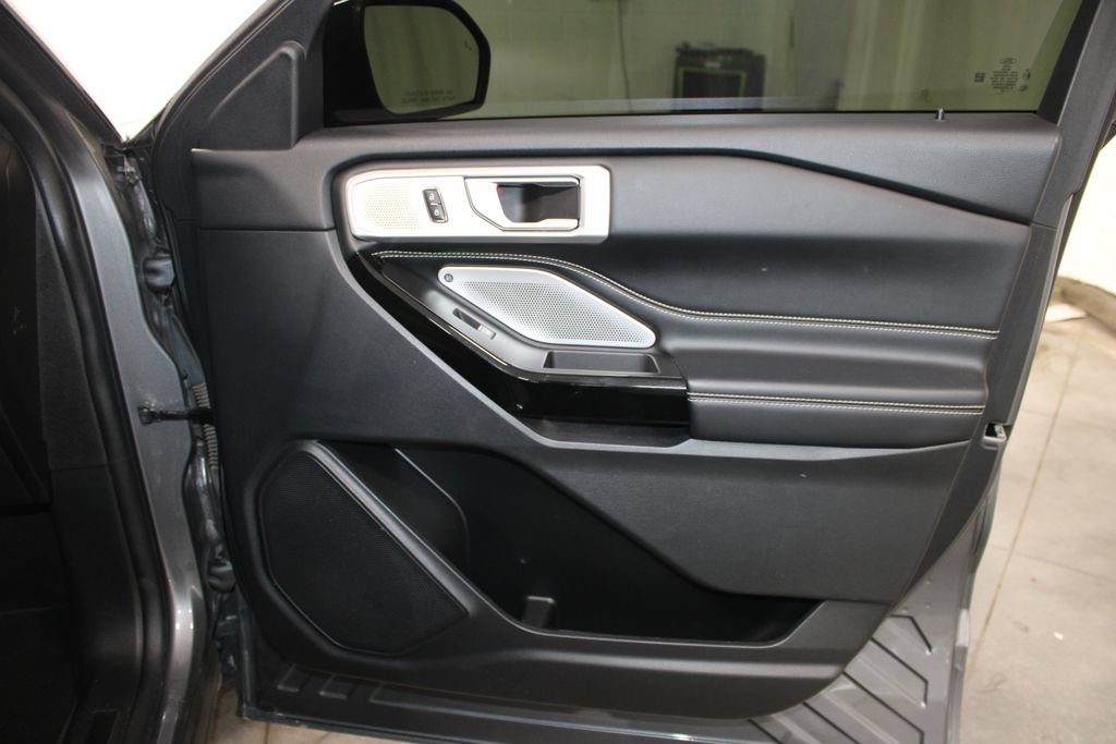 Used 2021 Ford Explorer ST w/ Equipment Group 401A AWD/4WD image 41