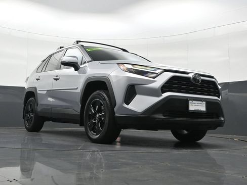 Used 2024 Toyota RAV4 XLE w/ Convenience Package AWD/4WD image 37