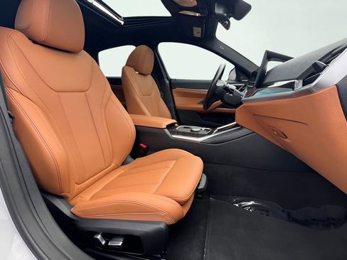 Used 2023 BMW i4 eDrive35 RWD image 39