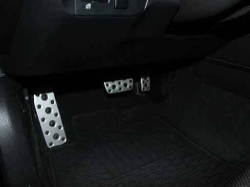 Used 2017 Toyota 86 image 10