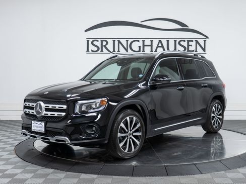 Used 2022 Mercedes-Benz GLB 250 4MATIC image 1