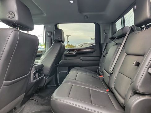 Certified 2023 GMC Sierra 1500 Elevation w/ Elevation Premium Package image 8