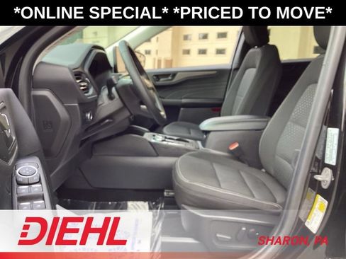 Used 2023 Ford Escape Active w/ Cold Weather Package FWD image 21
