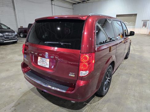 Used 2019 Dodge Grand Caravan GT image 10