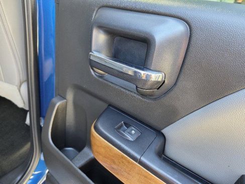 Used 2018 Chevrolet Silverado 1500 LTZ w/ Texas Edition image 24