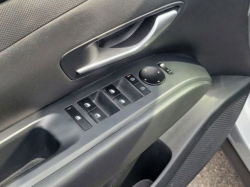 Used 2025 Hyundai Tucson SEL AWD/4WD image 24