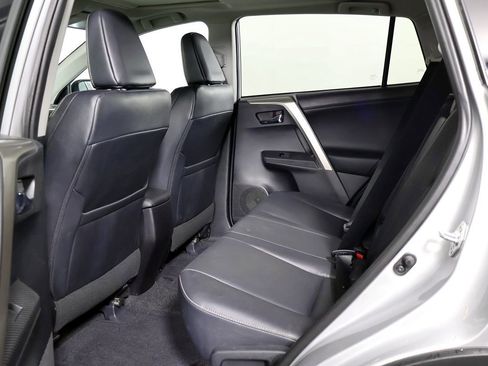 Used 2014 Toyota RAV4 Limited image 43