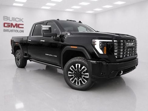 New 2026 GMC Sierra 2500 Denali Ultimate AWD/4WD image 10