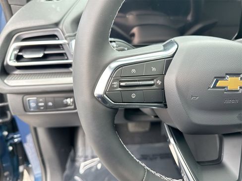 New 2026 Chevrolet Traverse LT image 17