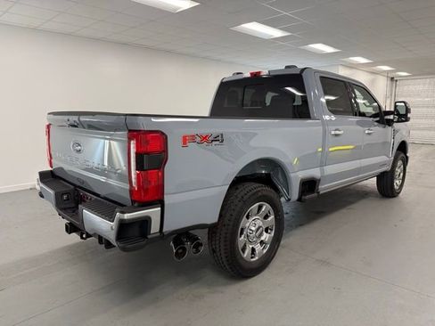 New 2026 Ford F250 Lariat w/ Lariat Premium Package image 6