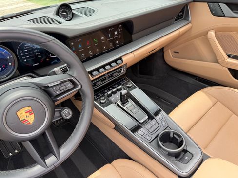 Used 2022 Porsche 911 Targa 4S AWD/4WD image 39