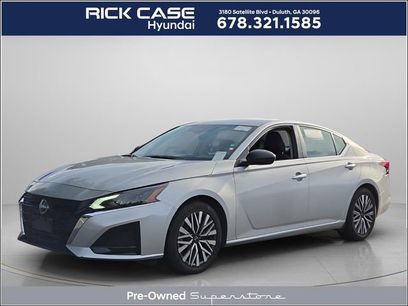 Used 2024 Nissan Altima 2.5 SV
