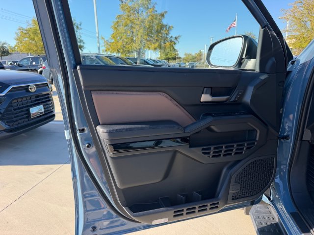 New 2026 Toyota 4Runner Limited AWD/4WD image 8