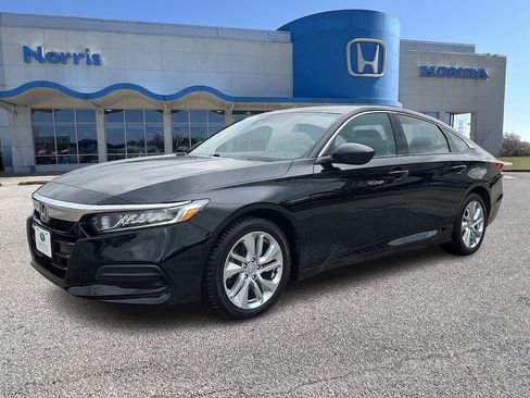 Used 2019 Honda Accord LX image 2