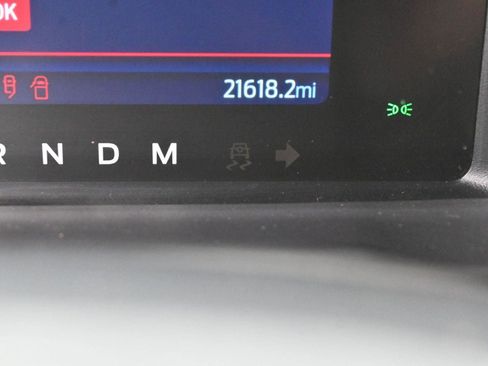 Used 2023 Ford Bronco Badlands image 19