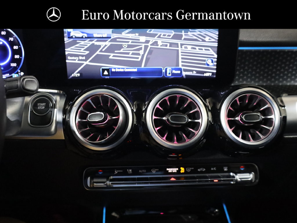 Used 2024 Mercedes-Benz EQB 300 4MATIC image 16