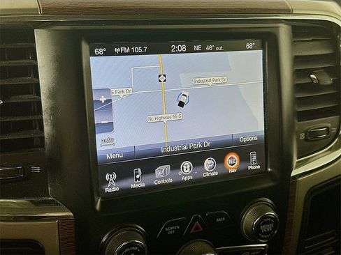 Used 2013 RAM 3500 Laramie w/ Convenience Group image 19