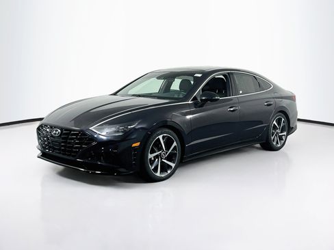 Used 2023 Hyundai Sonata SEL Plus w/ Cargo Package FWD image 1
