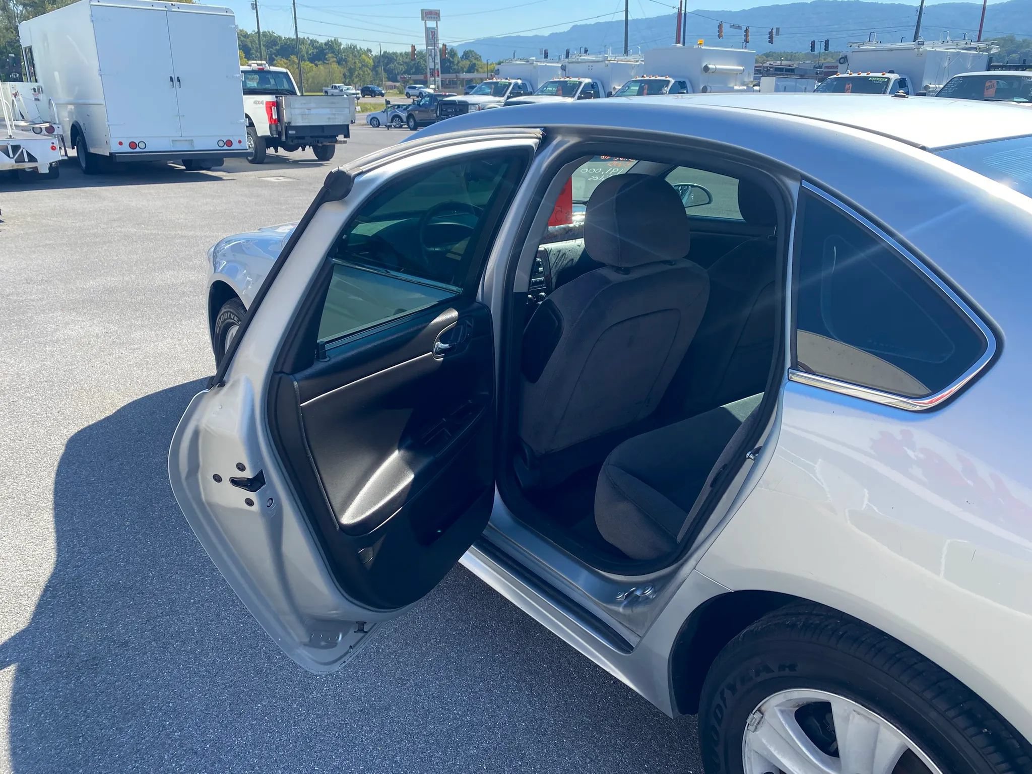 Used 2013 Chevrolet Impala LS FWD image 19
