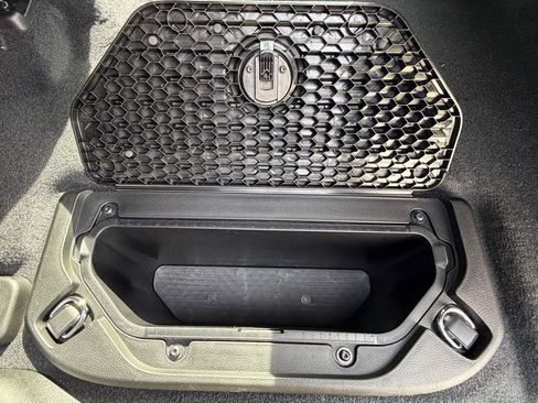 New 2026 RAM 1500 4x4 Crew Cab image 29