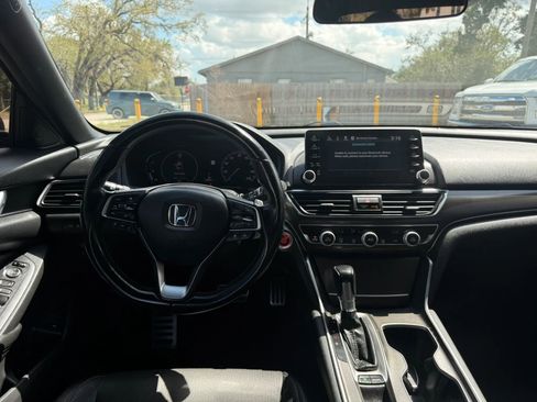 Used 2020 Honda Accord Sport image 14