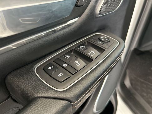 Used 2023 RAM 1500 Laramie image 41