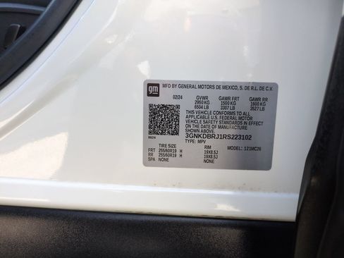 Used 2024 Chevrolet Blazer EV LT AWD/4WD image 29