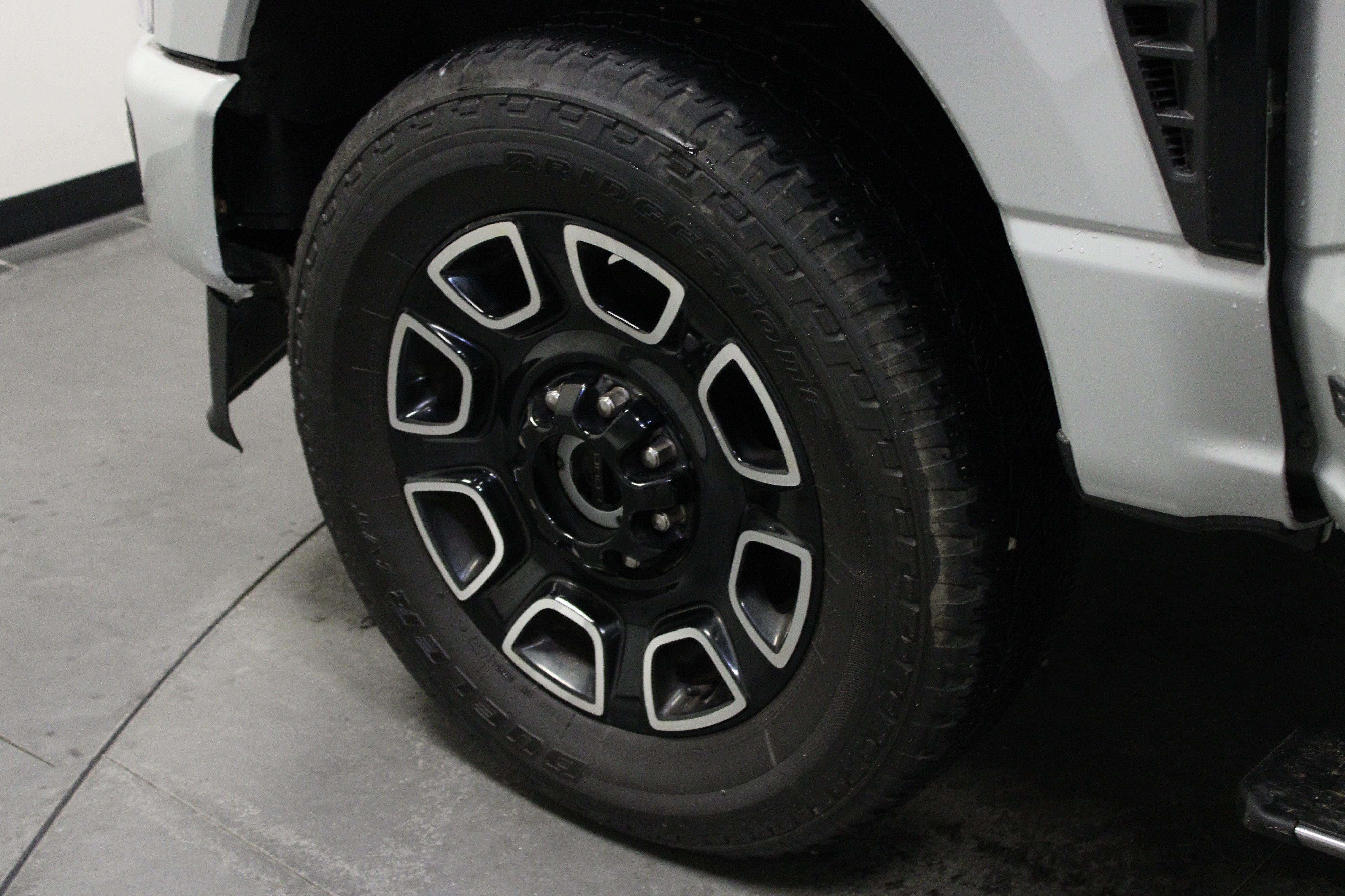 Used 2026 Ford F250 Platinum AWD/4WD image 10