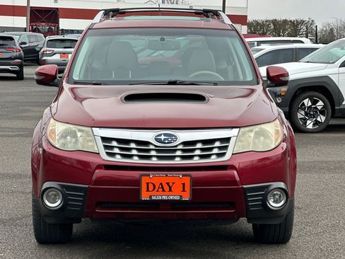 Used 2013 Subaru Forester 2.5XT Touring w/ Popular Pkg 2 AWD/4WD image 10