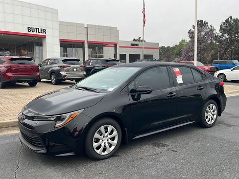 New 2026 Toyota Corolla LE image 1