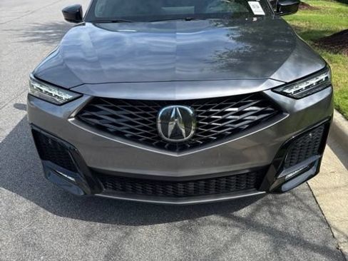 Used 2025 Acura MDX A-Spec AWD/4WD image 5