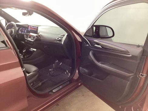 Used 2025 BMW X4 M40i w/ Premium Package AWD/4WD image 17