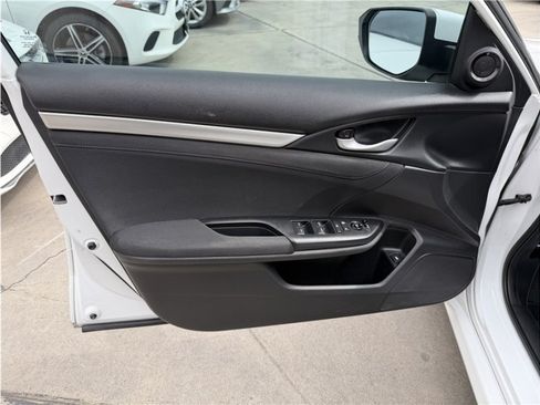 Used 2020 Honda Civic EX image 15